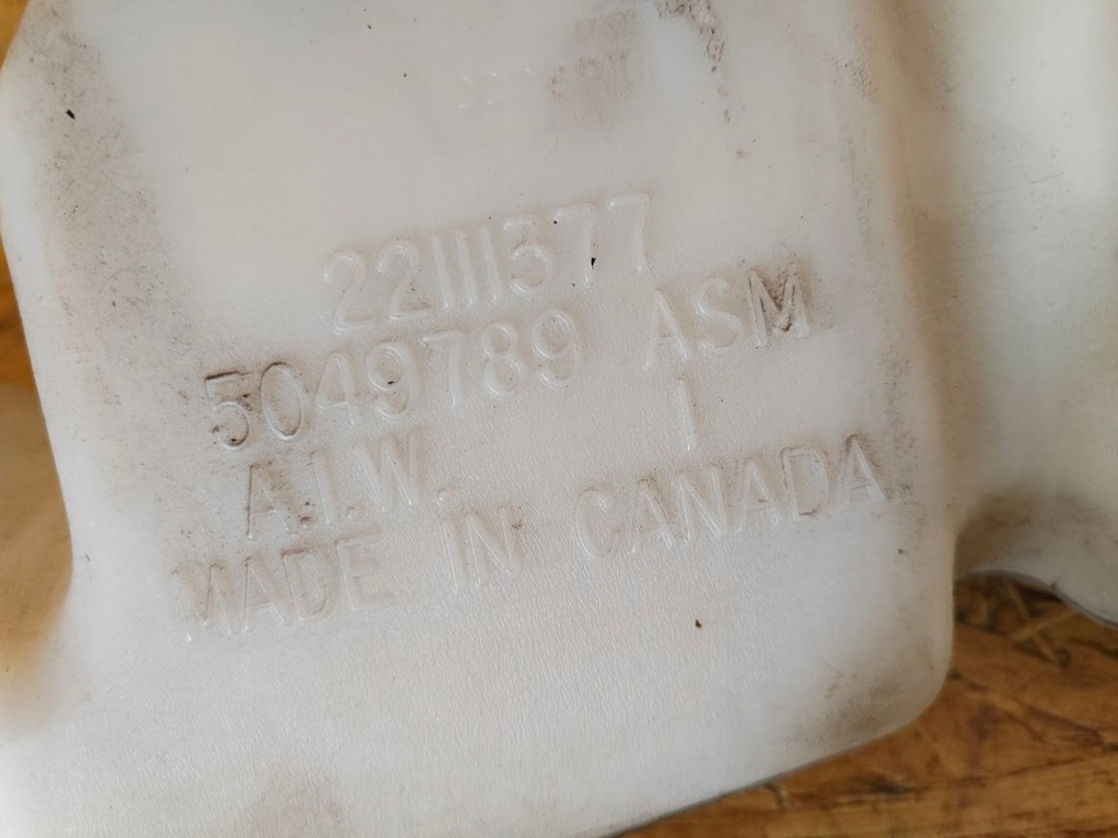 фото №5, Бачок омывателя chevrolet camaro iv 98-02