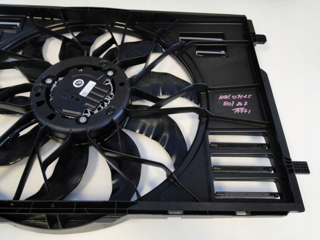 Mercedes вентилятор 650w вентилятор радіатор eqa h243 eqb x243 243 в Україні