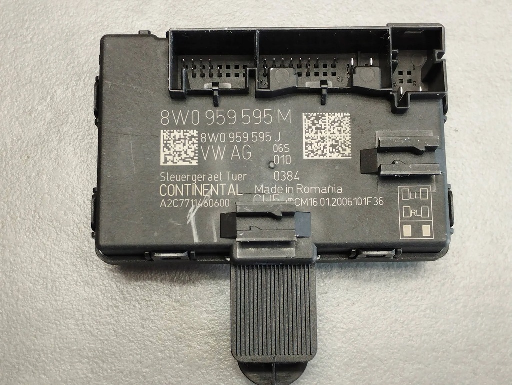 фото №1, Audi a4 b9 8w модуль дверь 8w0959595m