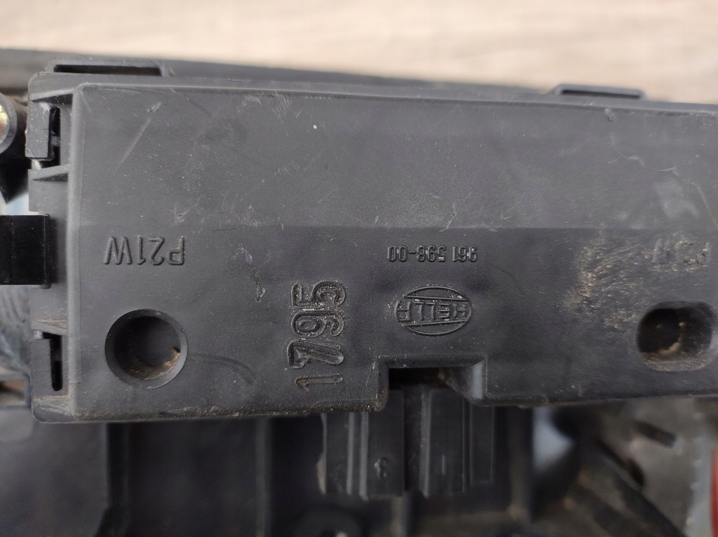 фото №3, Seat toledo 1 ліва лампа w кришка задня + вкладиш