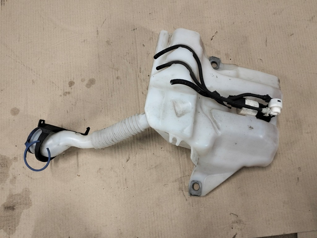 фото №8, Ford grand cmax mk2 av6117b613a бак бачок омывателя