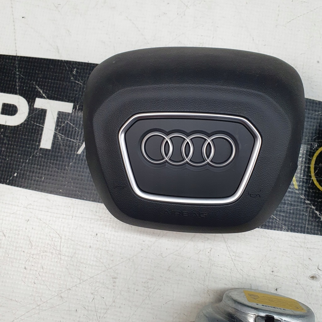 фото №6, A4 b9 панель приладів консоль подушки безпеки ремені подушка безпеки