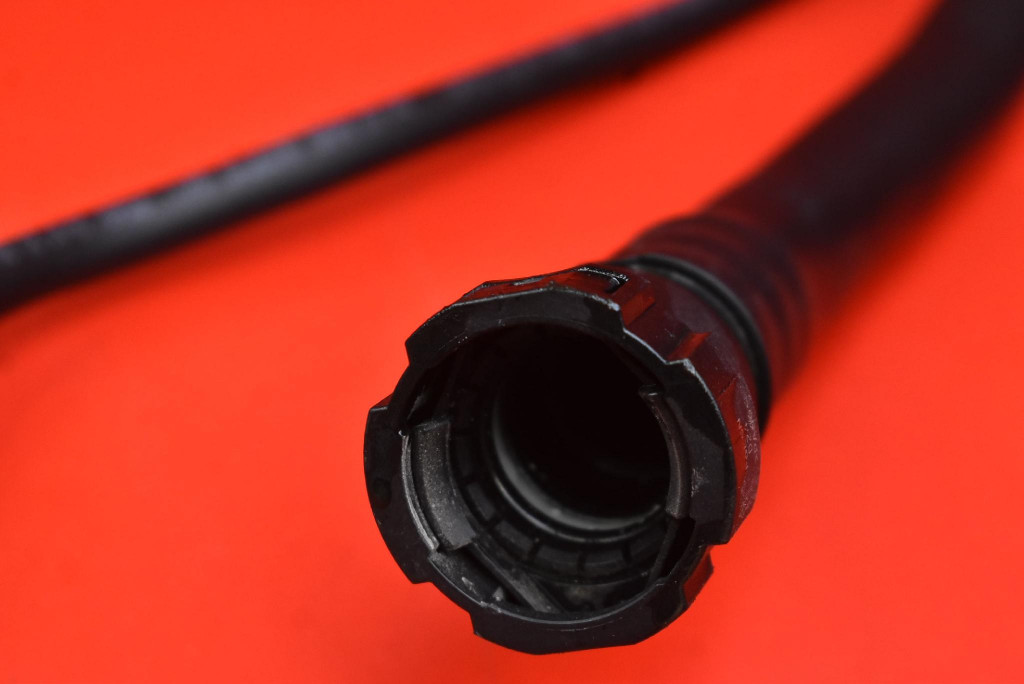 Шланг трубка заливной adblue 9821882880 peugeot 5008 2 ii 1.5 bluehdi 130 km в Украине