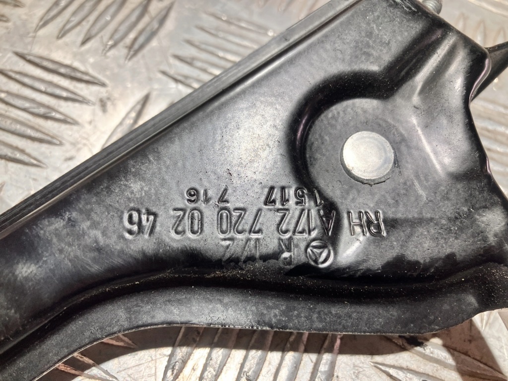 Подъемник стекло дверь правых mercedes slk slc r172 2015- Оригинал