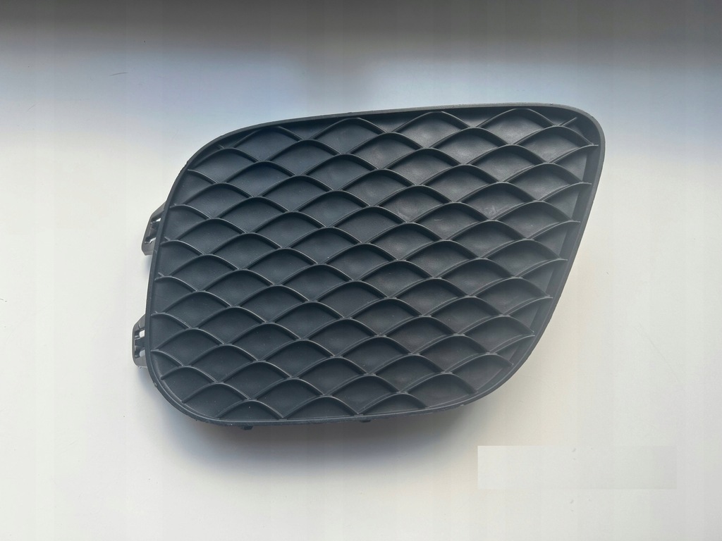 фото №1, Mercedes glb x247 w247 2019-2023 решётка решётка радиатора правая перед оригинал