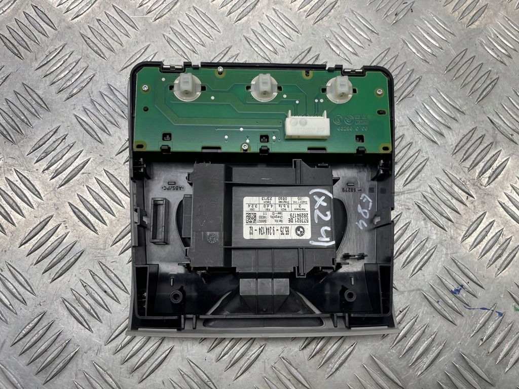 фото №6, Bmw e81 e84 e90 лампа стельовий 9244134