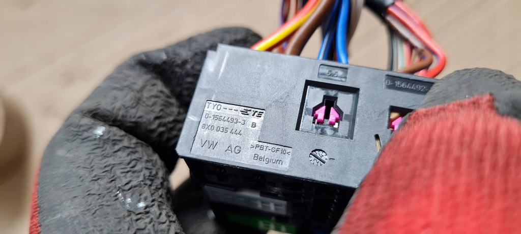 фото №8, S3 8y a3 lift штекер колодка радио 8x0035444 q5 q3 a6 a4 b9 q3 q7 4m