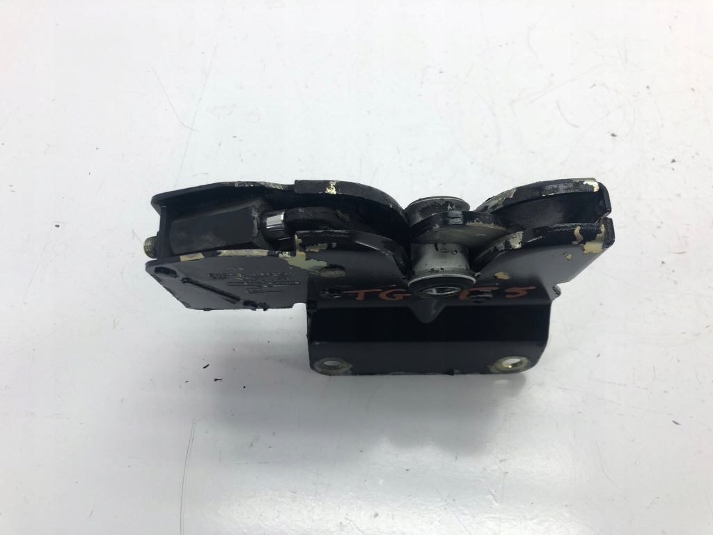 Man tgl замок кабины задний  85618516008 Оригинал