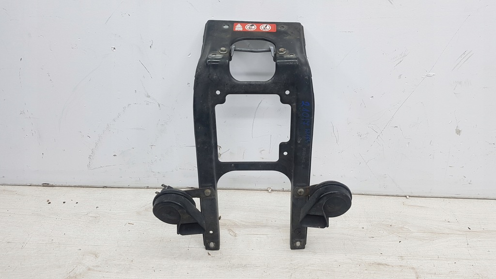 фото №1, Mercedes ml w164 усилитель поперечина клаксон