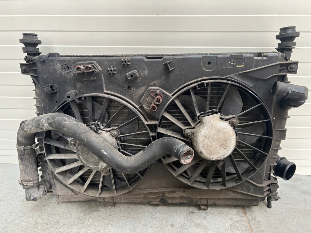 фото №14, Pas передний радиатор alfa romeo 159