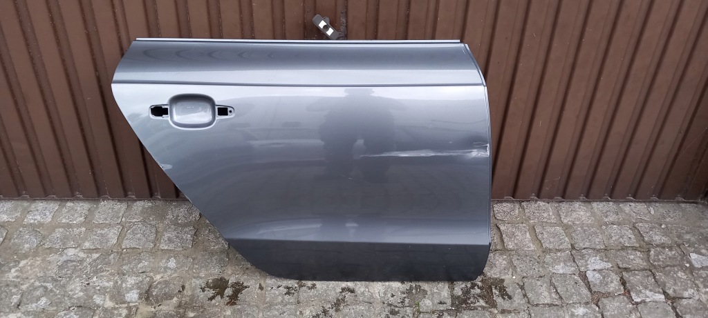 фото №1, Audi a5 sportback 8t8 2008-дверь правое задние правый задняя