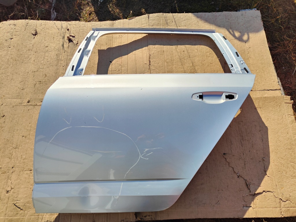 Купити Skoda octavia iii 3 kombi 13-20 двері задня задні праве