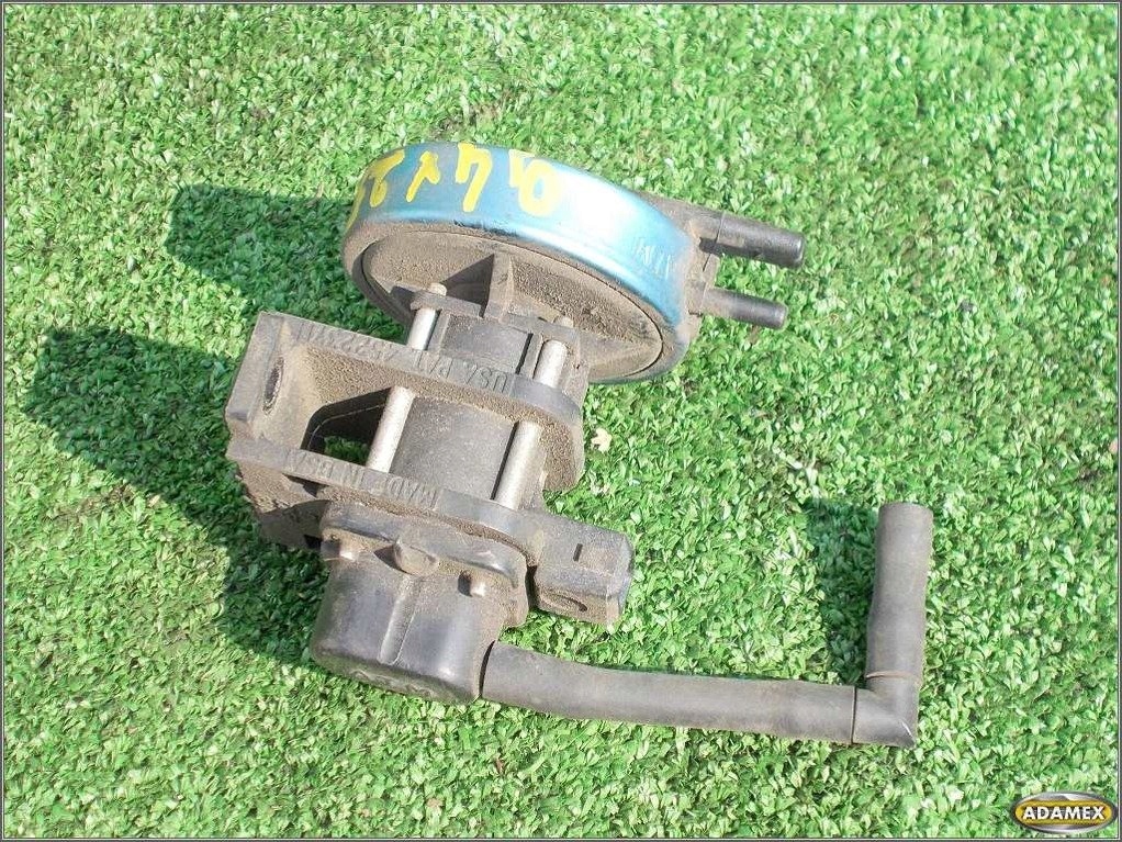 фото №3, Ford scorpio i 2.5td 94r - клапан вакууму