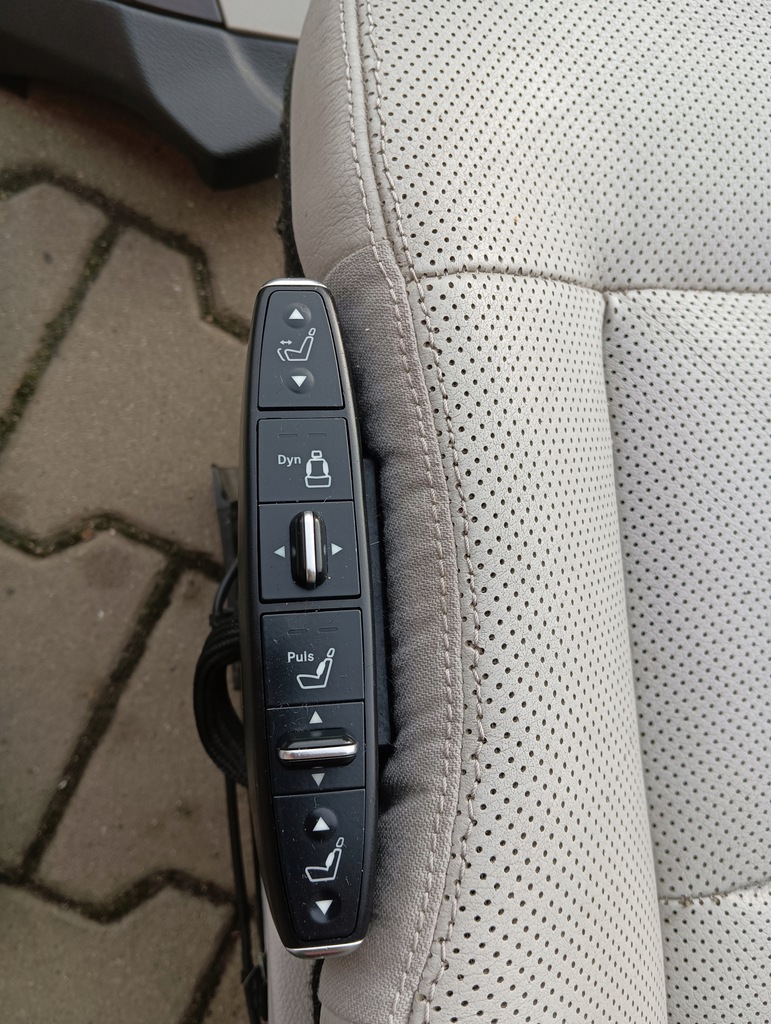 фото №9, Сиденья заднее сиденье обивка кожа mercedes w212 kombi