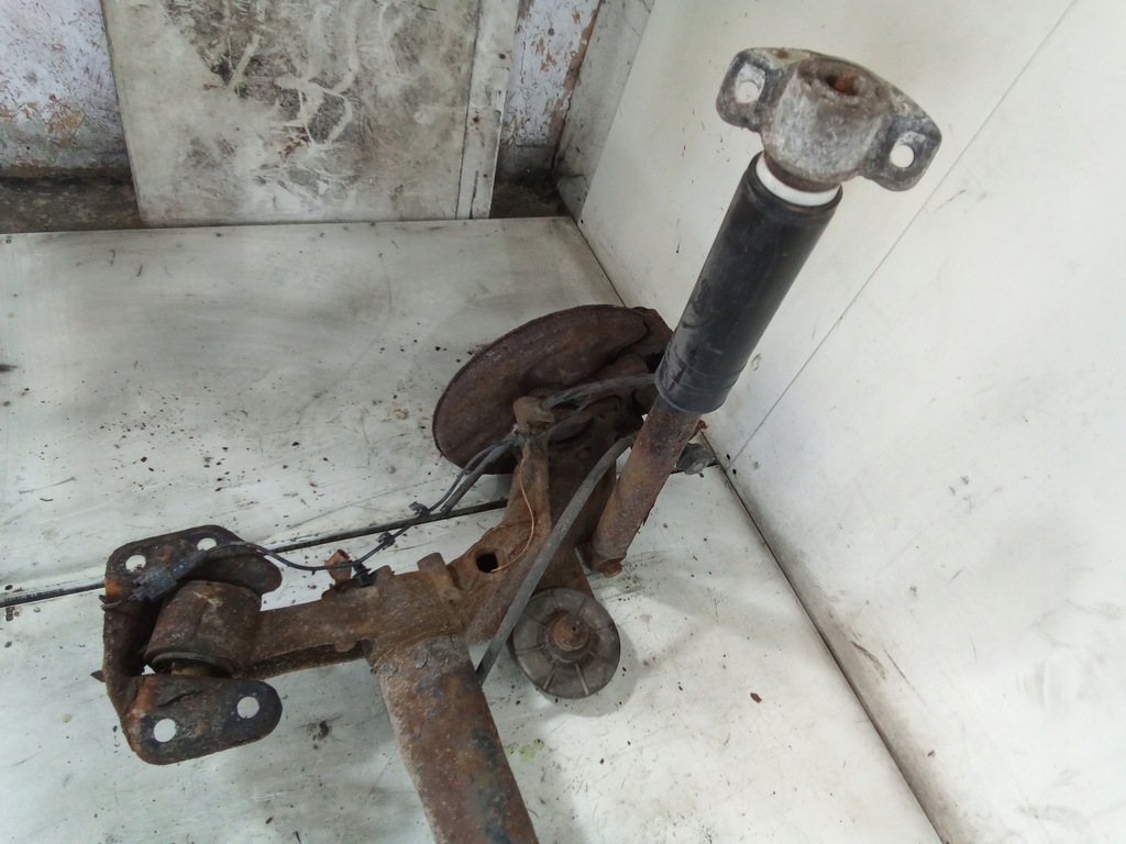 фото №4, J316 балка підвіска задня chevrolet orlando