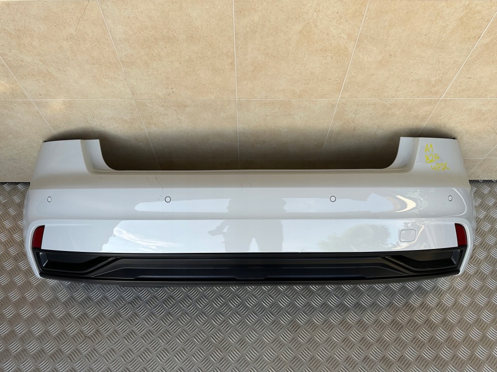 Купить Бампер задний audi a1 82a s-line 2019 rok 4 pdc