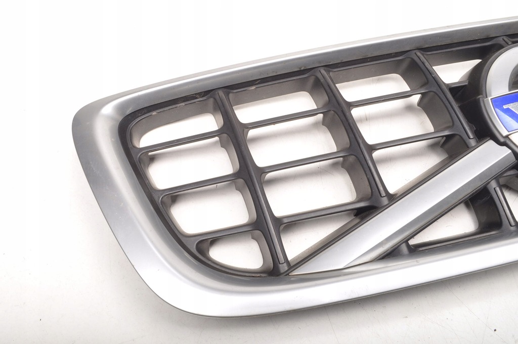 фото №2, Volvo v70 iii решётка радиатора решётка радиатора решётка радиатора rdesign 31283895