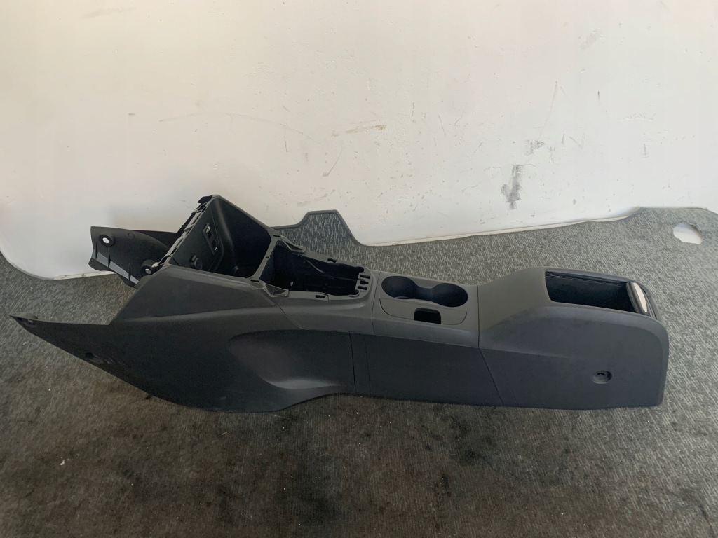 Opel crossland x 1.2 thp 19r туннель средний бардачок оригинал Киев