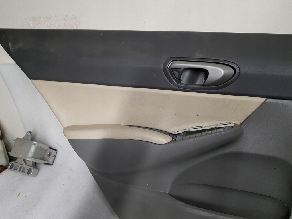 фото №10, Комплект обшивка дверей шкіра civic viii sedan оббивка