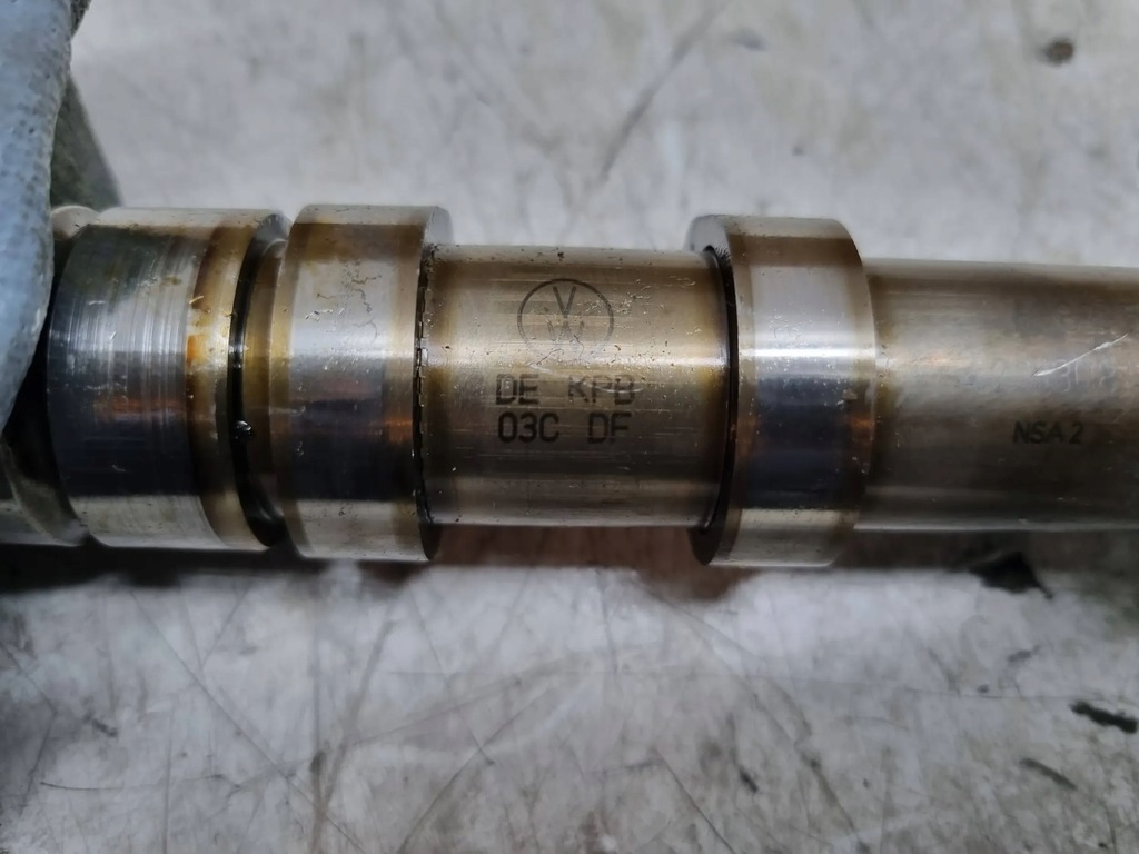 фото №6, Вал розподільного валу випускний 03c109101df skoda roomster golf vi 1.4 tsi cav bts