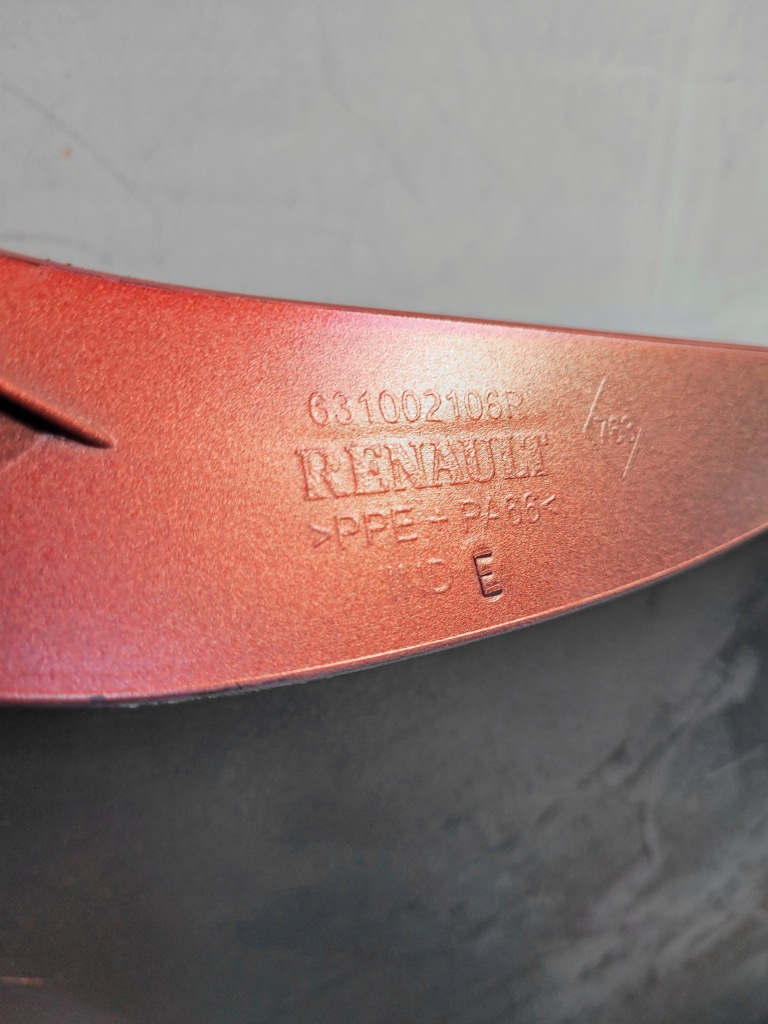 Крило передній ліве / правий перед renault captur 1 2013-19 Недорого