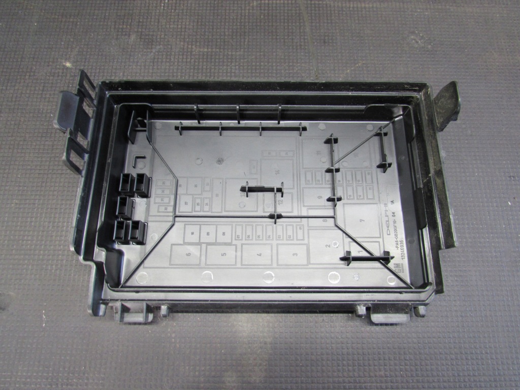 Коробка предохранителей 13292736 opel meriva b 13-17r Цена