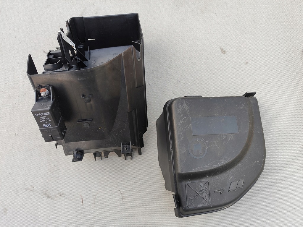 фото №12, Citroen ds4 peugeot коробка корпус предохранителей 9658418180 9658447380