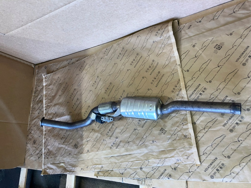 фото №1, Audi s8 a8 d4 lift 3.0 tfsi труба выхлопная orginał 4h0253300j 2016r