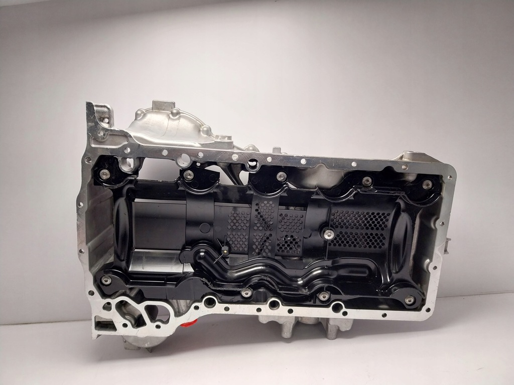 фото №9, Bmw g05 g06 g07 g70 lci піддон масляна верхній частина картера масляний 9845700