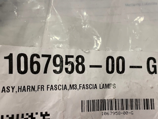 Tesla model 3 2017- джгут електропроводка бампера перед 1067958-00-g Доставка