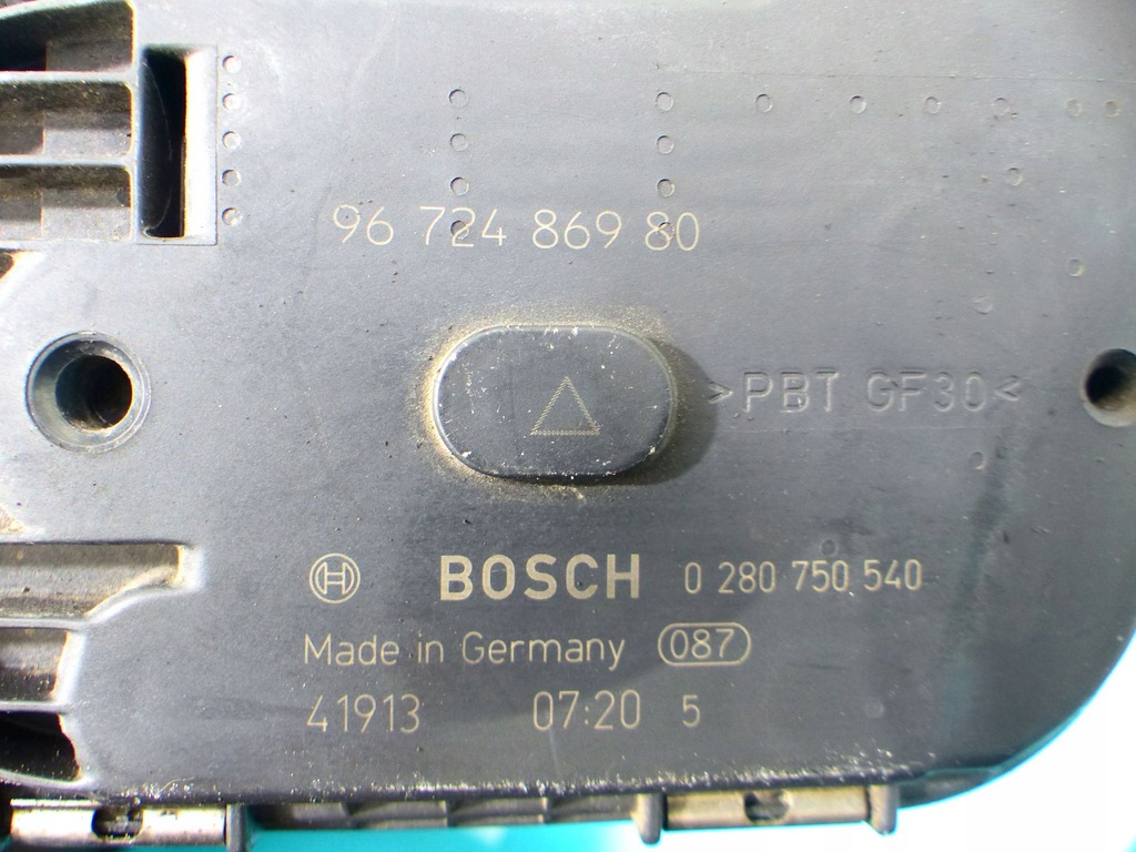 фото №8, Дросельна заслінка peugeot c-elysee 1.6 16v peugeot 301