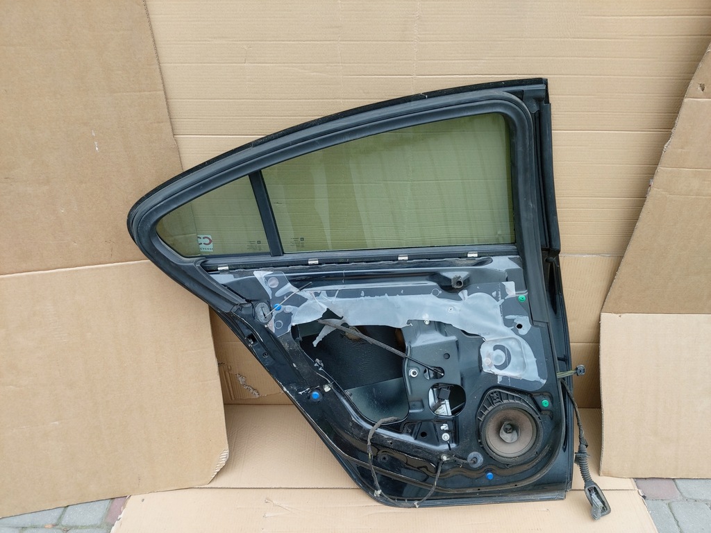 фото №2, Opel insignia a дверь левая задняя hb