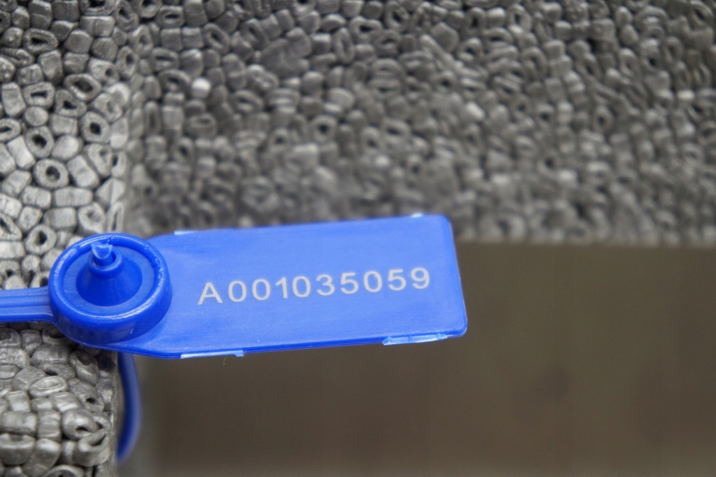 Вкладыш набор ремонтный кулиса воронка ушко болт xc60 2 31423868 Недорого