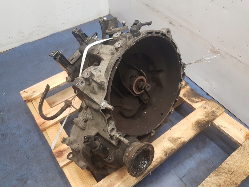 фото №9, Skoda fabia коробка передач передач механическая 002301107q