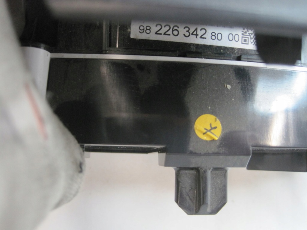 Купити Панель приборів citroen c3 opel crossland 9822634280