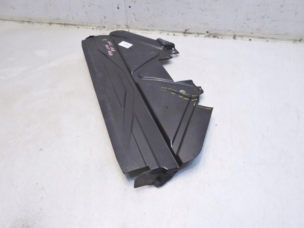 Накладка под радиатор bmw 3 e91 2.0 d 7128503 с Разборки