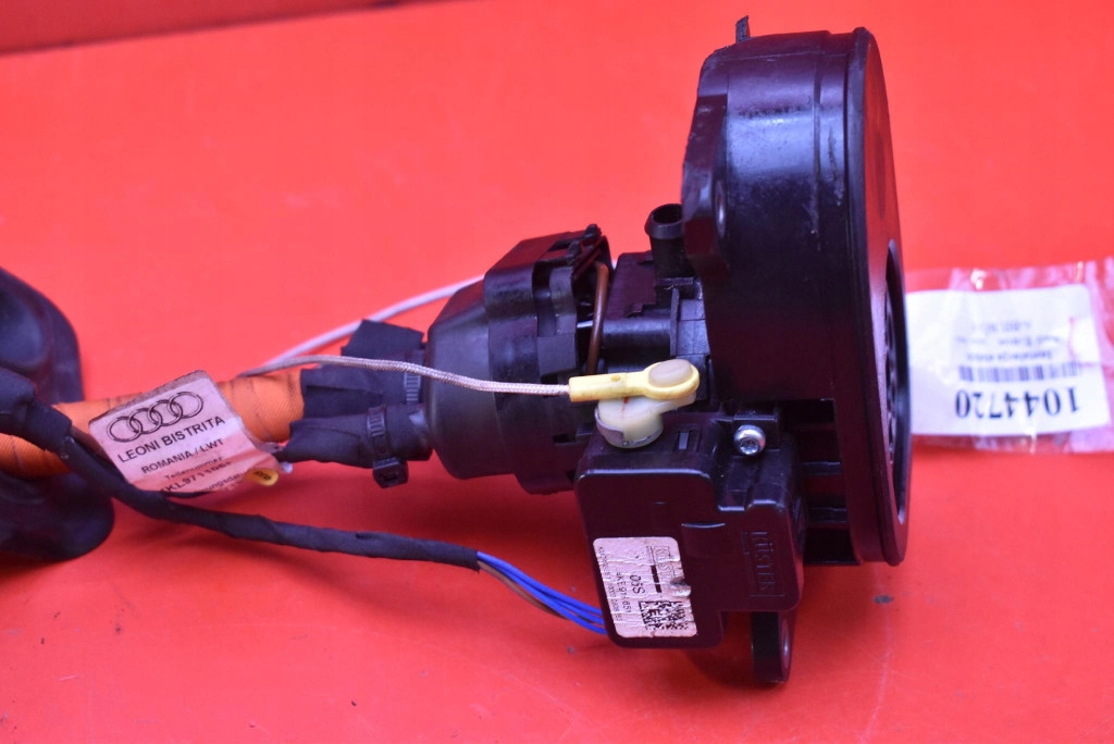 фото №5, Электропроводка шланг зарядки разъём 4kl971106f audi e-tron 55 408 km 18-21