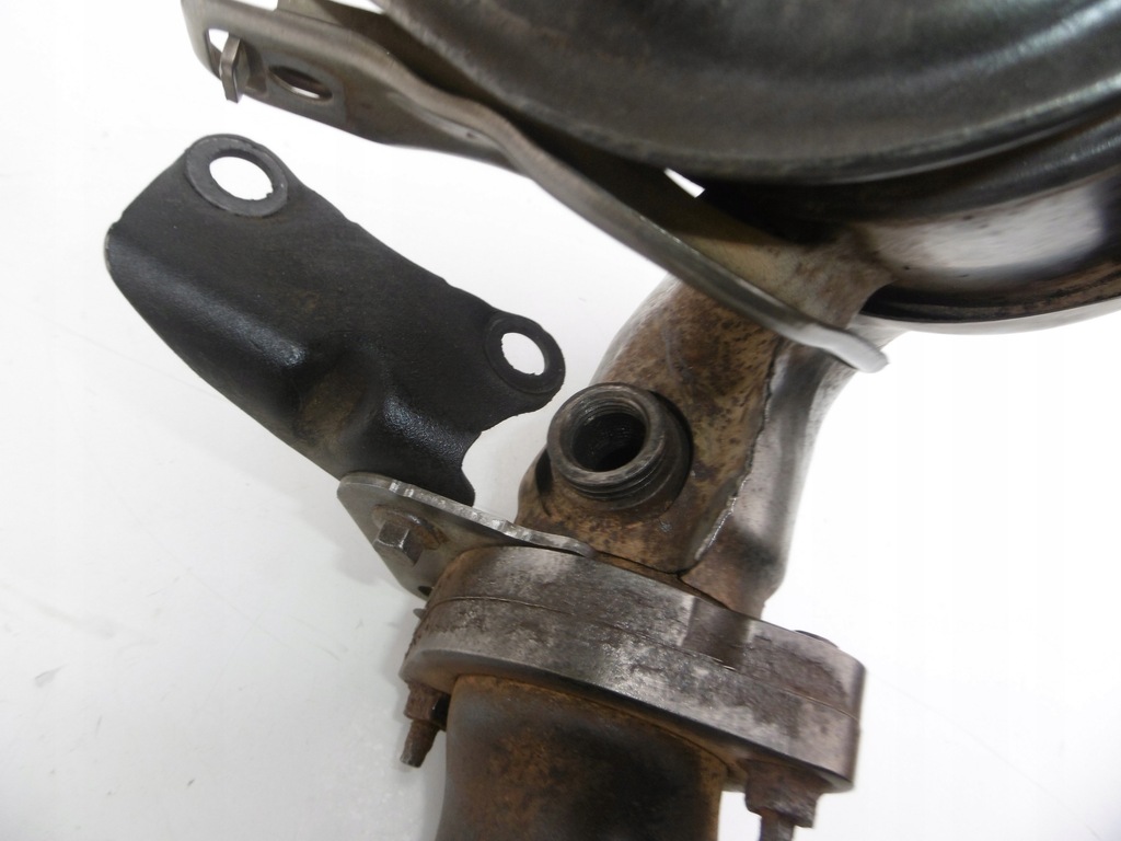 фото №8, Катализатор 30751592 volvo xc90 i 4.4 v8