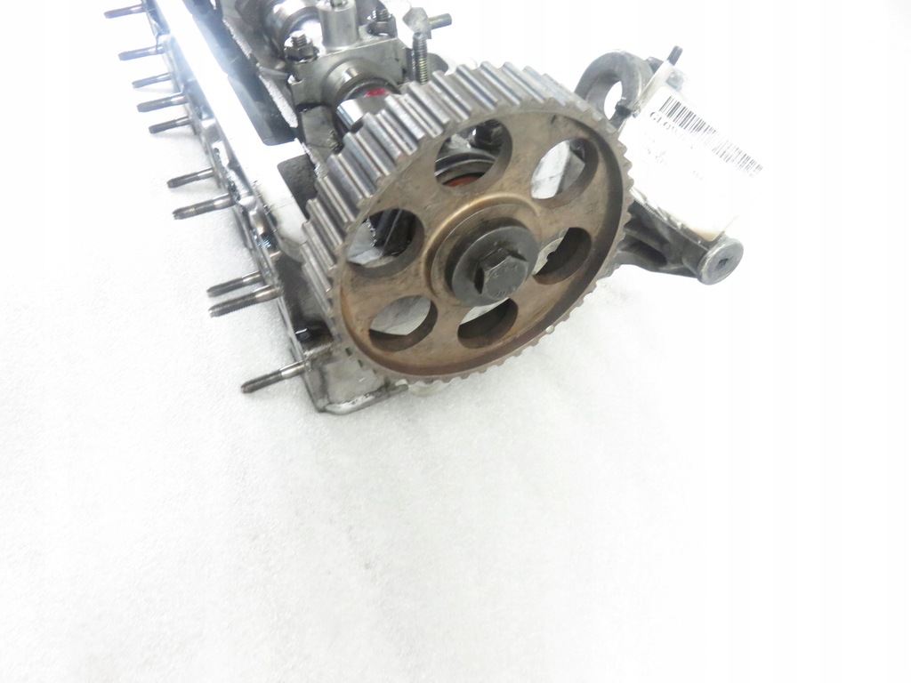 фото №6, Головка audi a6 c4 avant 2.5 tdi - ael 046103373b ael