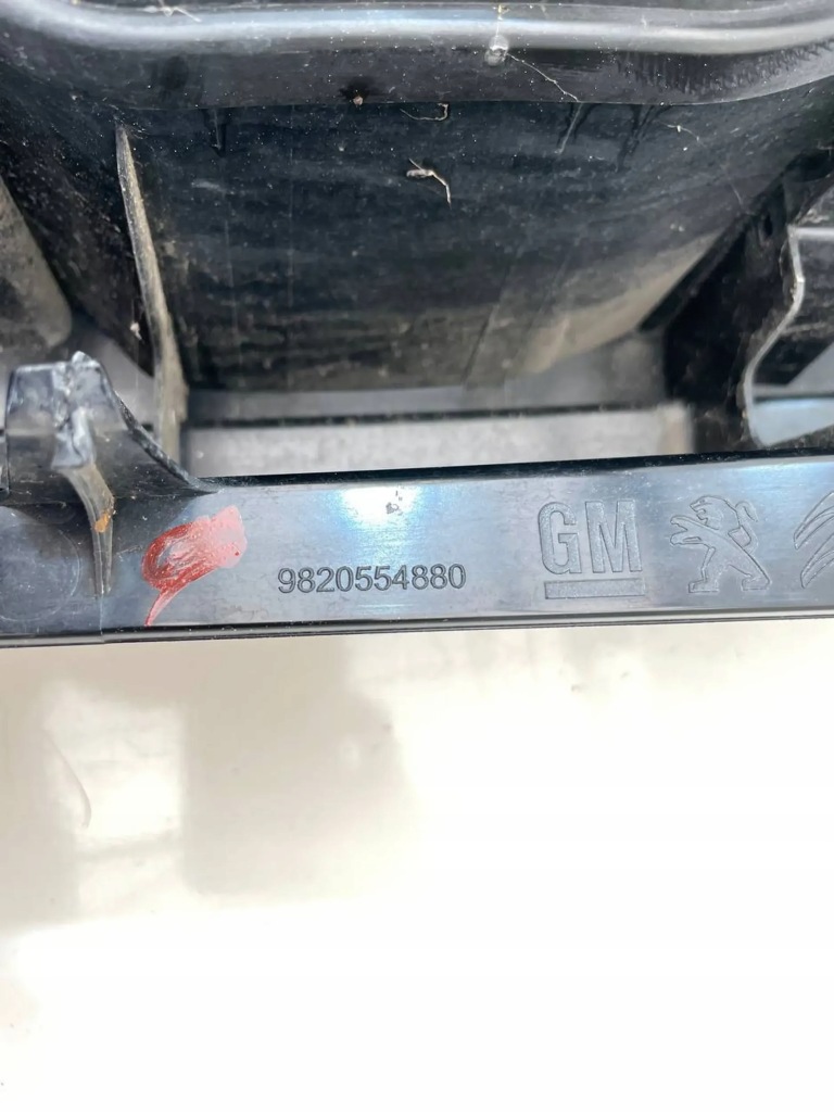 фото №6, Лампа задня права citroen berlingo partner combo iii 3 iv 4 9820554880