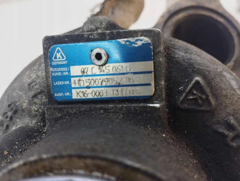 фото №5, Bentley flying spur 2005 правая сторона турбина