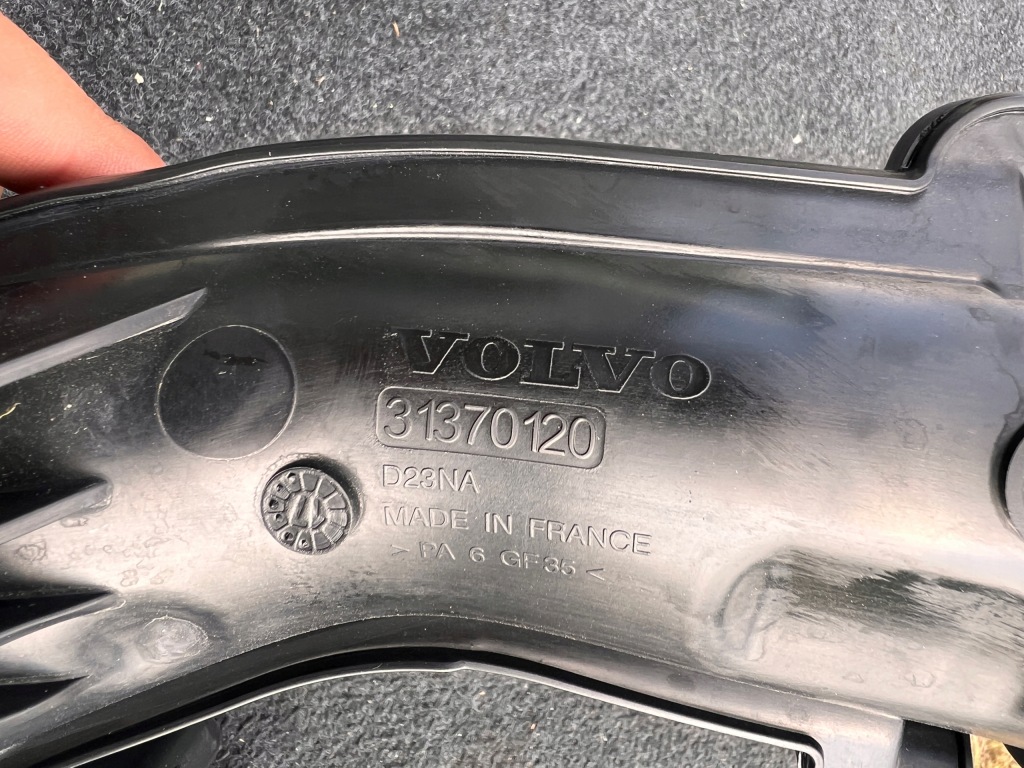 фото №3, Volvo v60 ii s60 iii v90 труба повітря резонатор