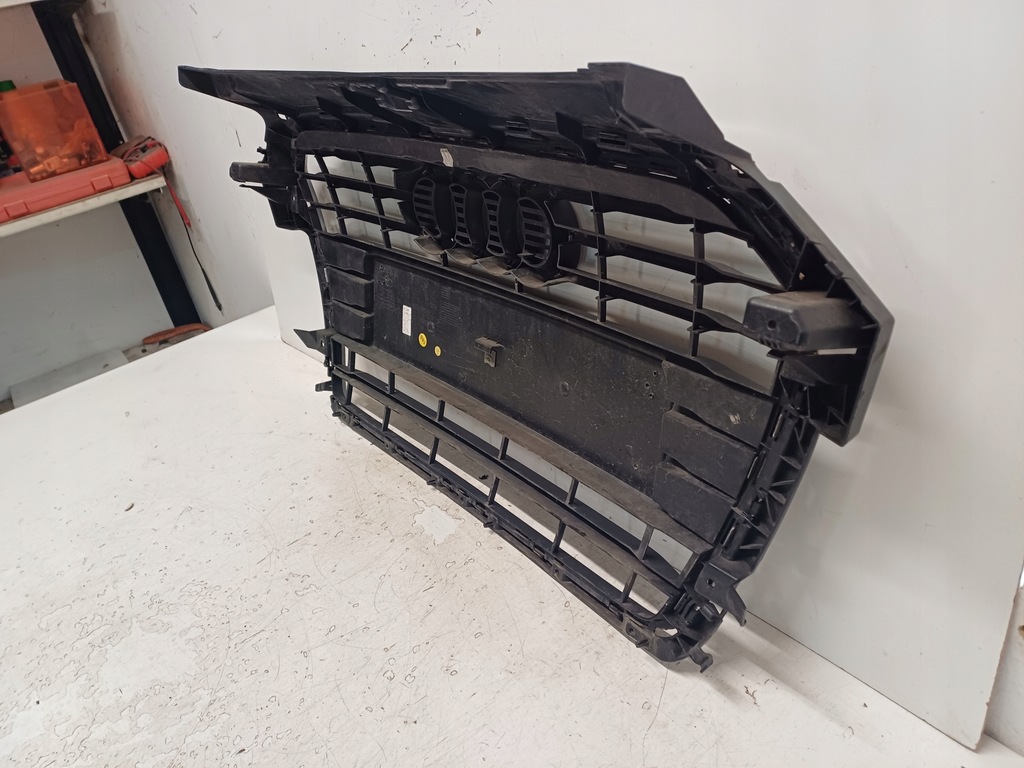 фото №8, Audi a1 lift 14- решётка радиатора решётка радиатора решётка радиатора 8xa853651b