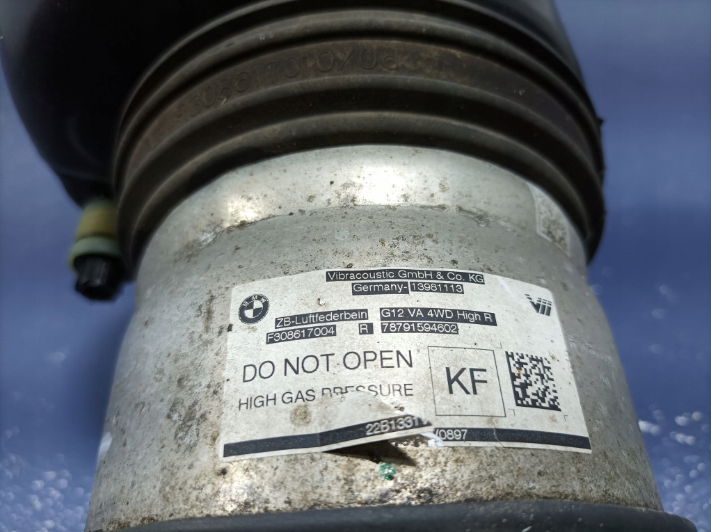 Bmw 7 g11 g12 амортизатор пневматический перед правый активный 13981113 7915946 Киев