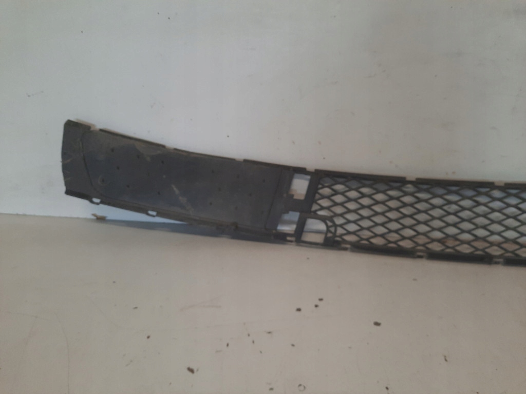 Bmw x3 e83 03-06 crossover 2.0 d решітка бампера перед передня 3400908 Недорого