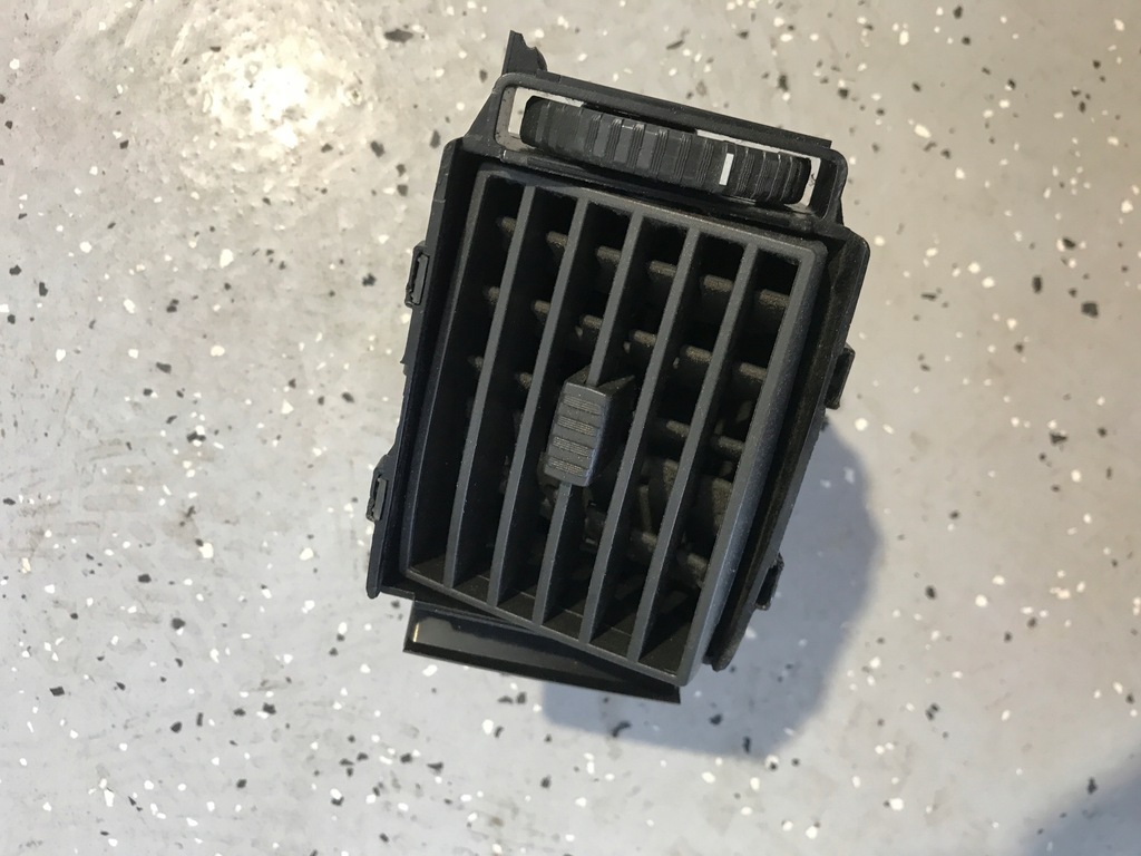 фото №1, Решётка обдув средняя peugeot boxer 385812