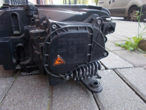 фото №9, Skoda rapid lift ксенон лампа правый перед 5jb941016c