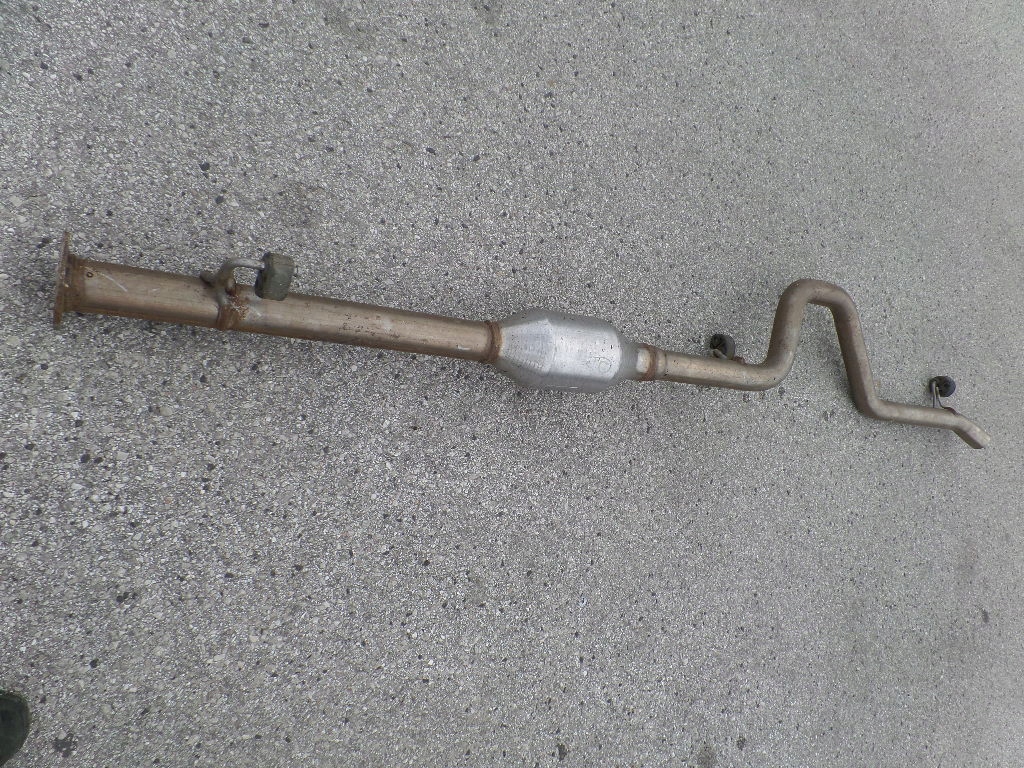 фото №1, Toyota hilux viii 2.4d d4d гаситель