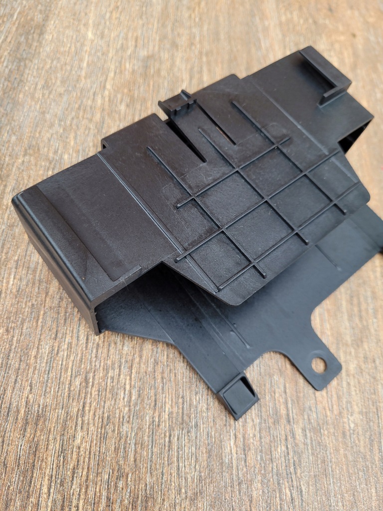 фото №10, Opel astra k v 2016 кронштейн комп'ютер