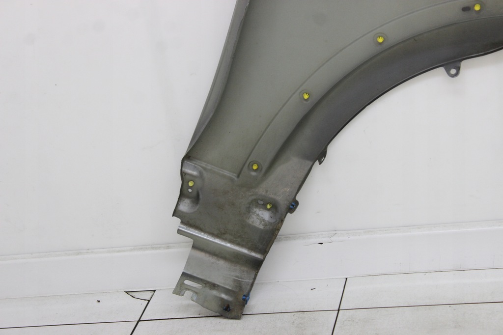 фото №12, Land rover discovery iii 04r- крыло левый передний перед